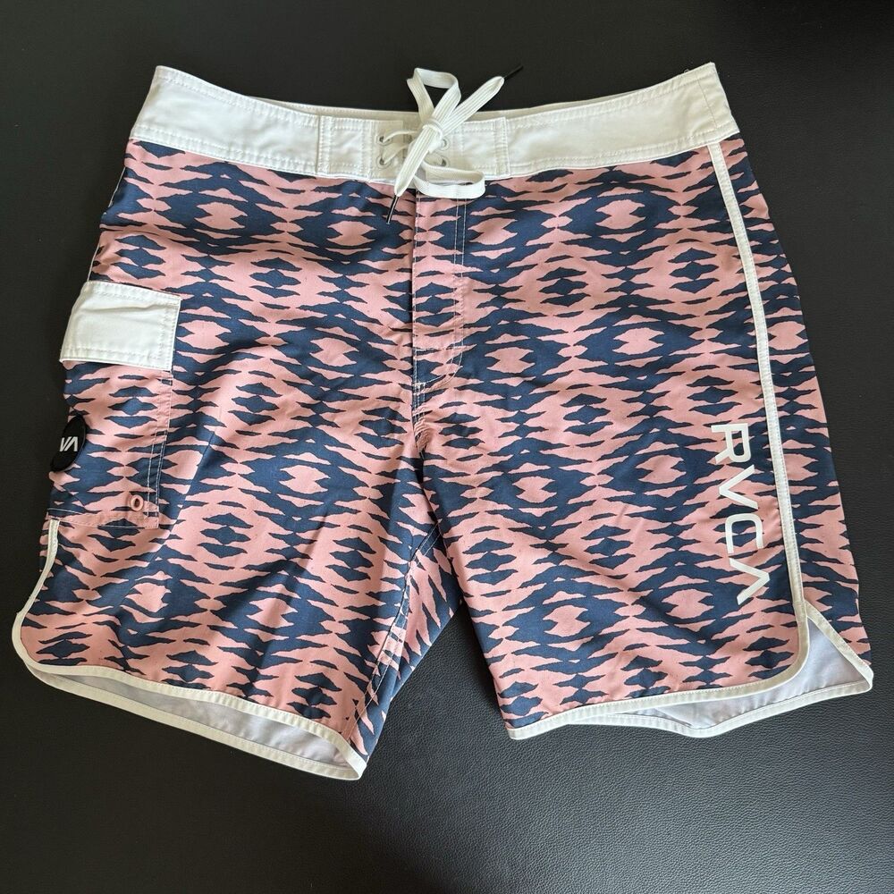RVCA Eastern Trunk Boardshorts Mens 33 Pink Blue Aztec Pattern Swim Trunks